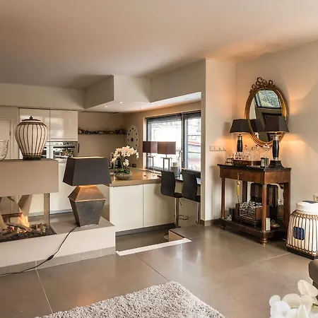 Botel Houseboat-apartment Sumatra Amsterdam